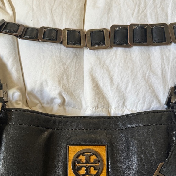Tory Burch Black Leather Tote with Logo Accent - Picture 4 of 11